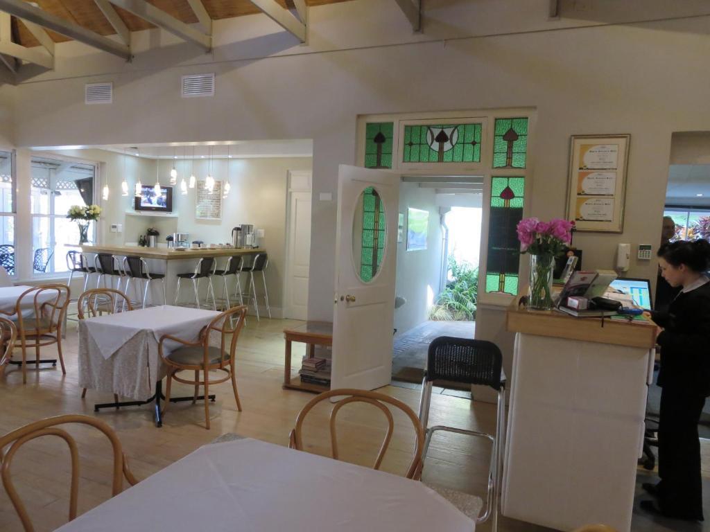 Quarry Lake Inn Източен Лондон Екстериор снимка