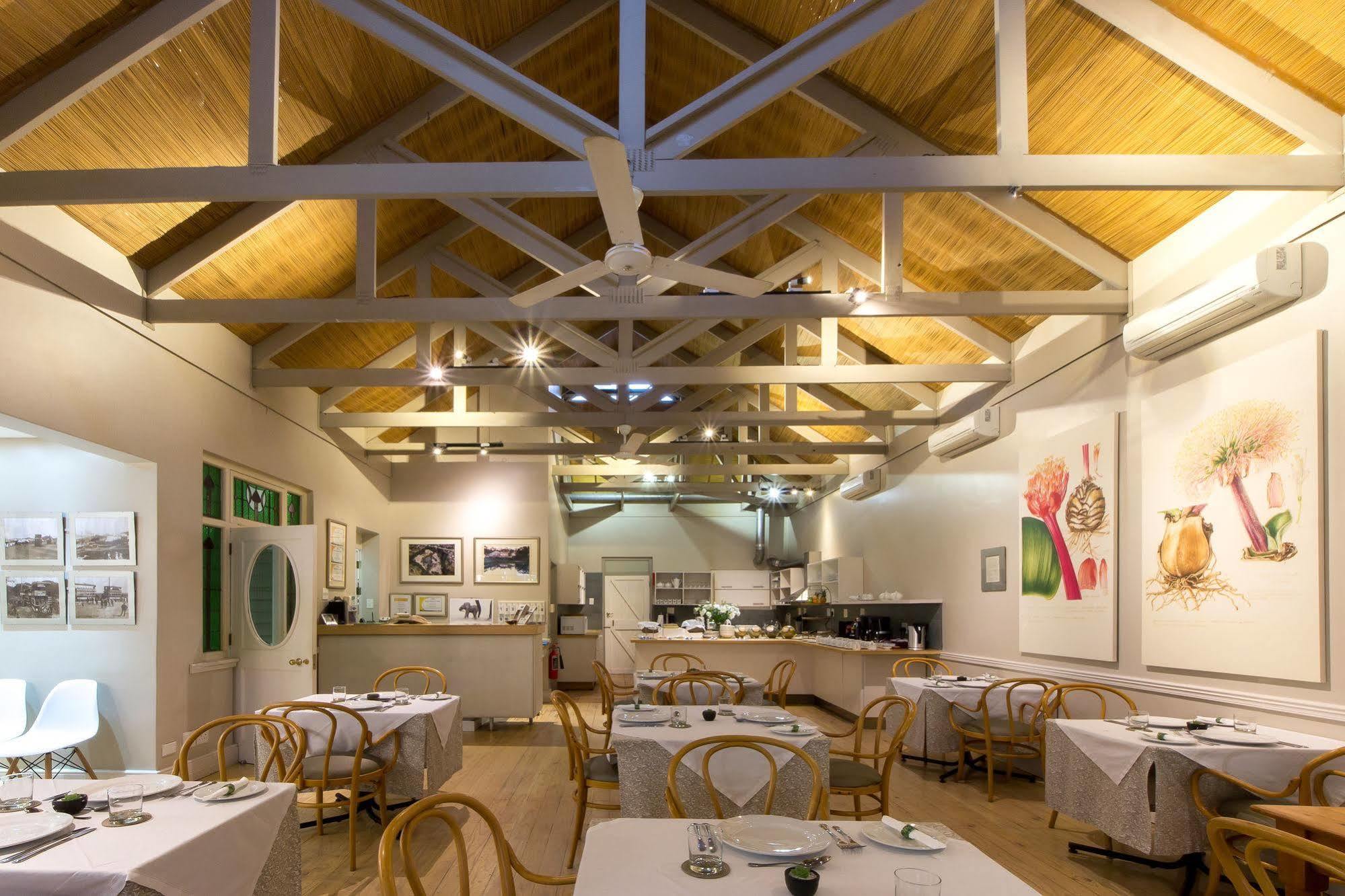 Quarry Lake Inn Източен Лондон Екстериор снимка